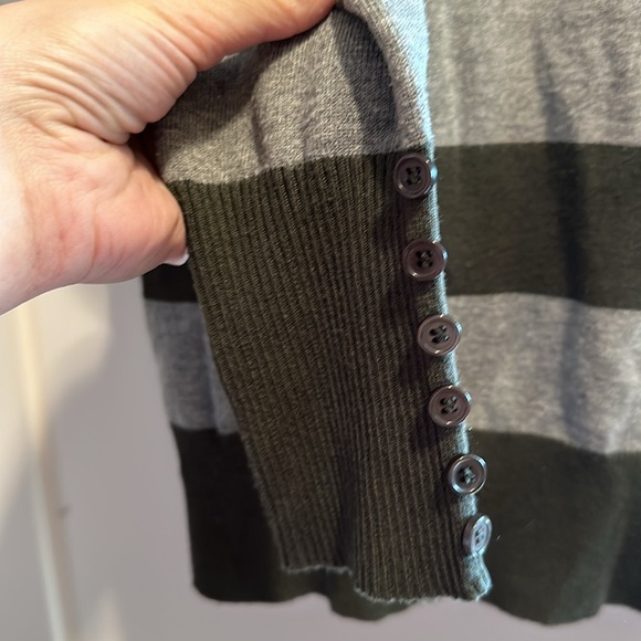 Willem Jean sweater. Olive and grey stripe. Button detail on wrists. Size S - Picture 2 of 4